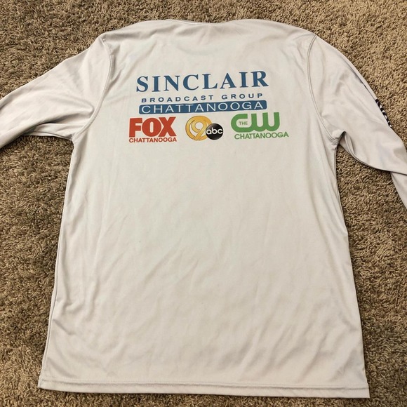 Men’s Small Sinclair Graphic Logo Long-sleeve - Picture 2 of 3